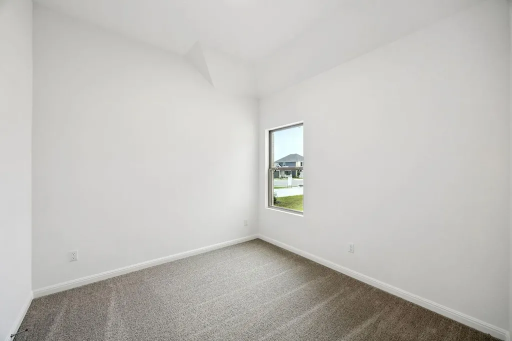 221 Hornet Street Elgin TX 78621