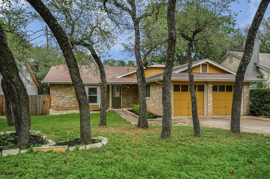 5810 Secrest Drive Austin TX 78759
