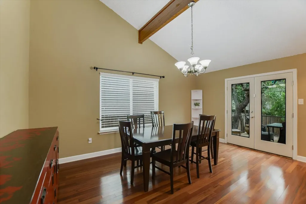 5810 Secrest Drive Austin TX 78759