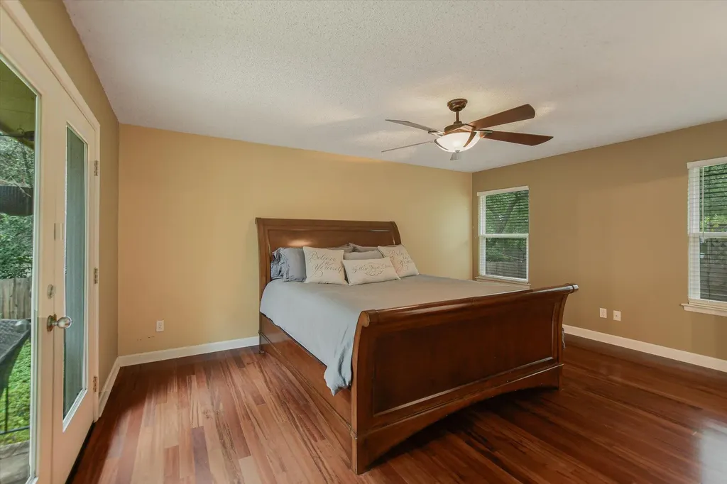 5810 Secrest Drive Austin TX 78759