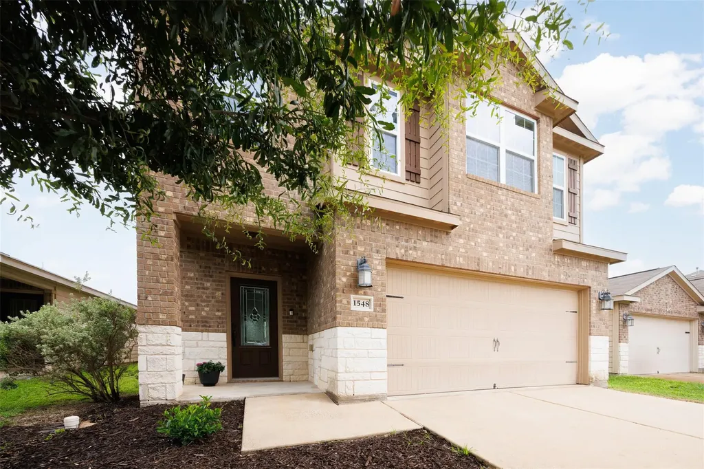 1548 Treeta Trail Kyle TX 78640