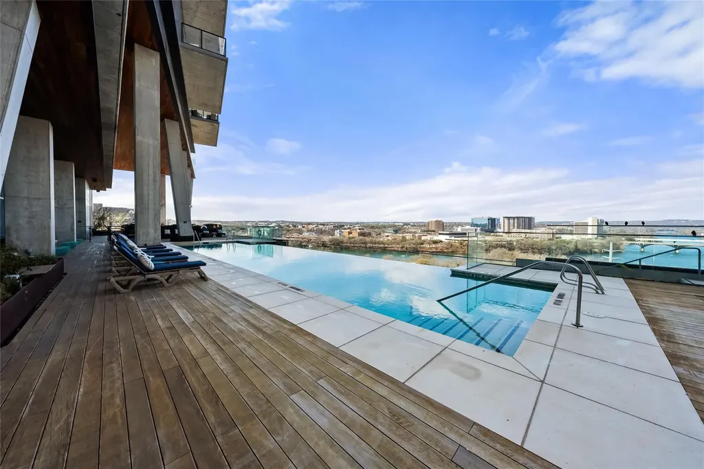70 Rainey Street Austin TX 78701