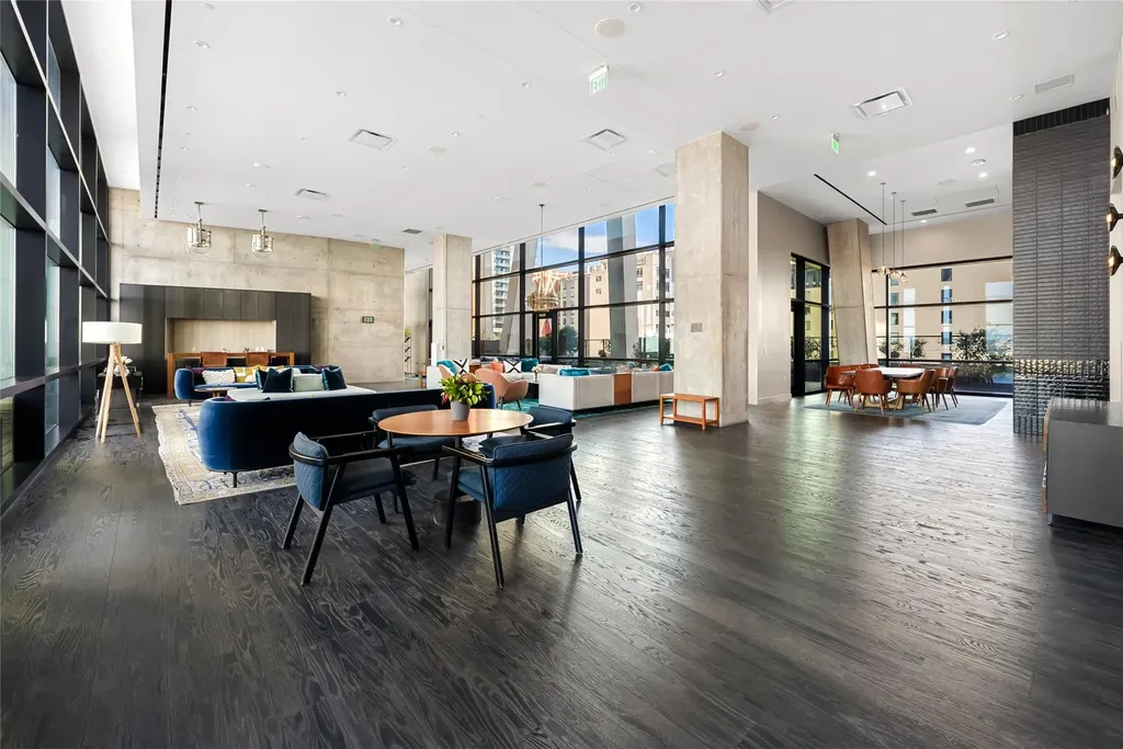 70 Rainey Street Austin TX 78701
