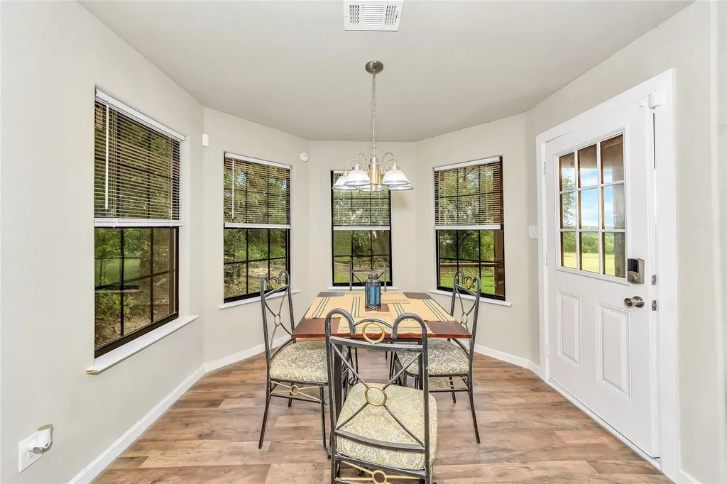 2581 County Road 156 Georgetown TX 78626