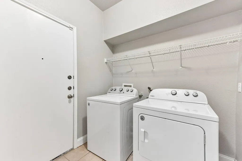1409 Kendalia Street Austin TX 78748