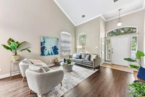 1409 Kendalia Street Austin TX 78748