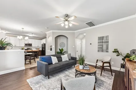 1409 Kendalia Street Austin TX 78748