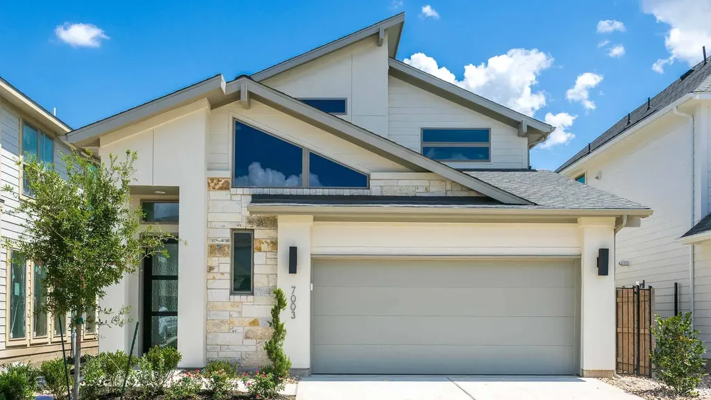 7003 Stitzel Weller Drive Austin TX 78744