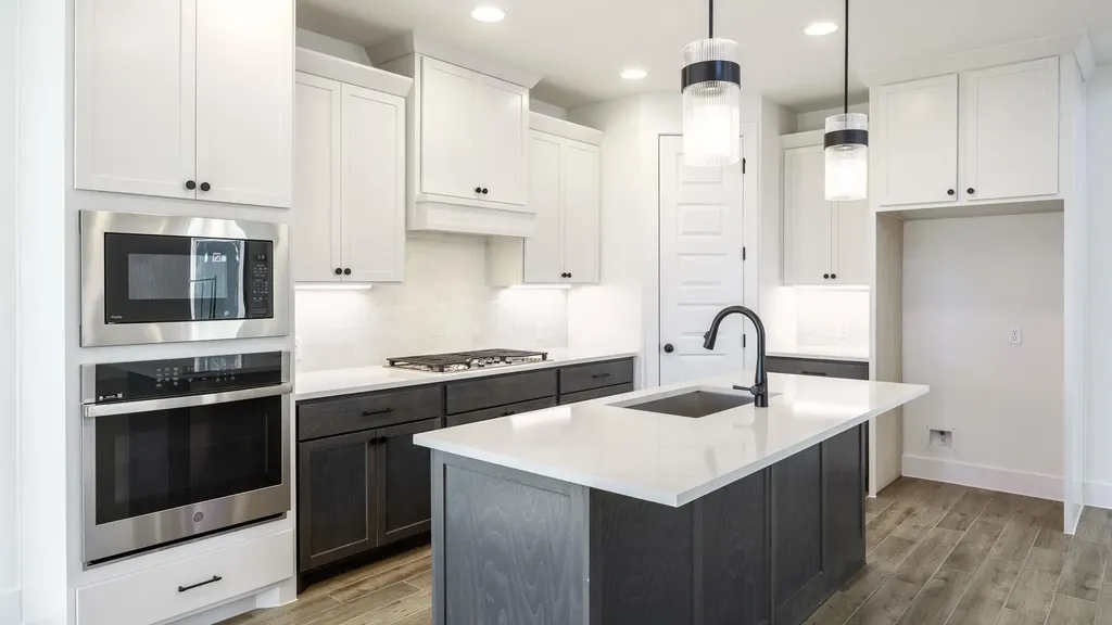 7003 Stitzel Weller Drive Austin TX 78744