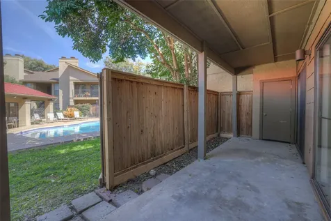 1202 Thorpe Lane San Marcos TX 78666
