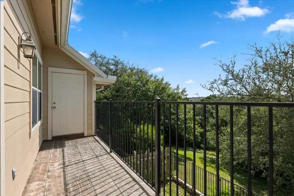 10300 Morado Cove Austin TX 78759