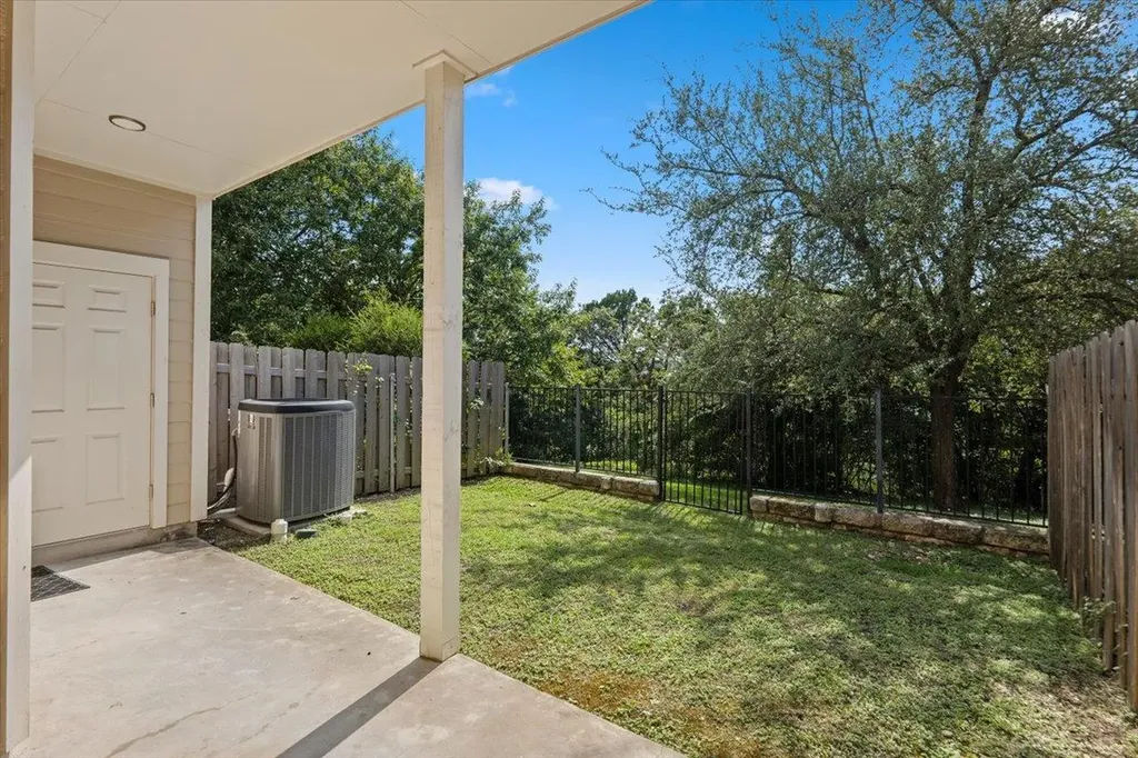 10300 Morado Cove Austin TX 78759
