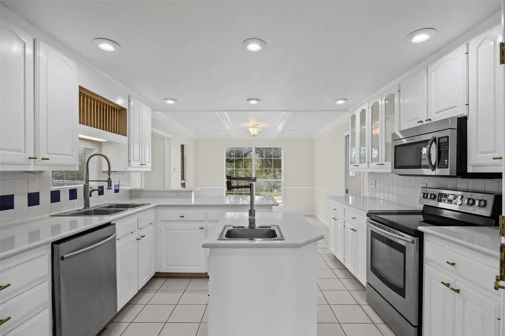 4205 Park Drive Lago Vista TX 78645