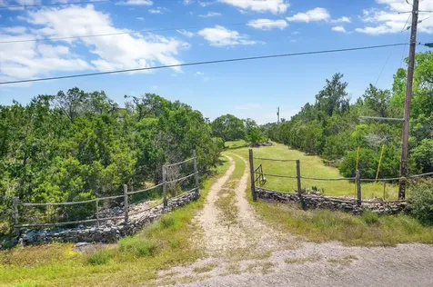 700 Oak Grove Road San Marcos TX 78666
