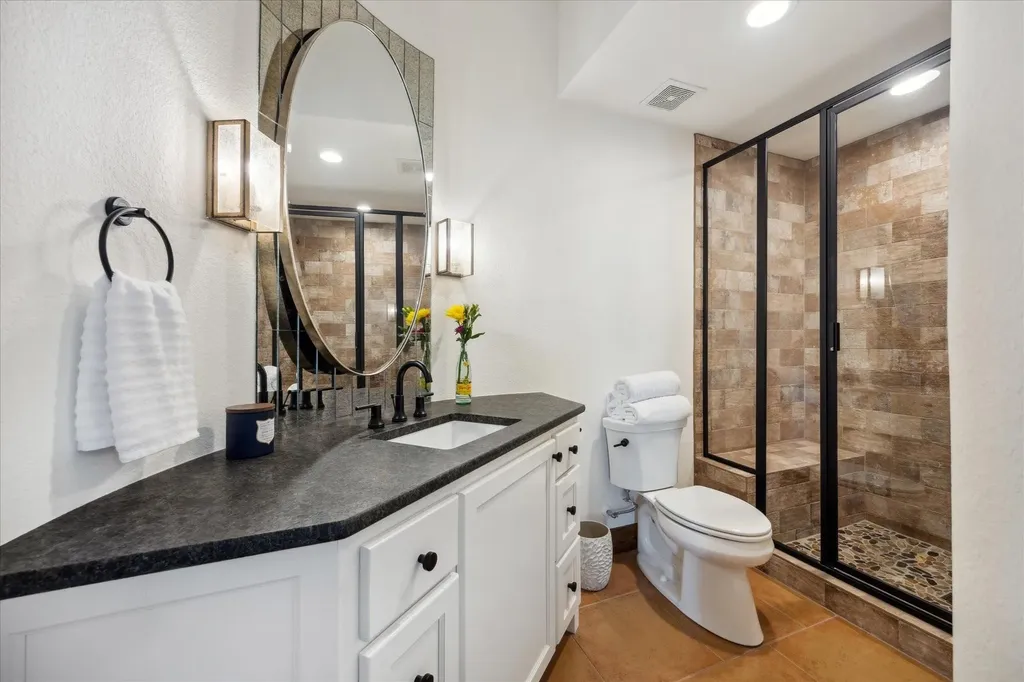 5400 Canyon Oaks Drive Lago Vista TX 78645