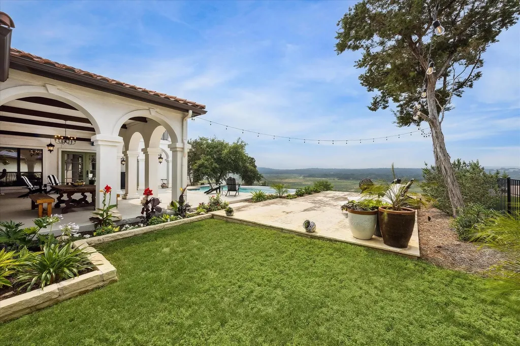 5400 Canyon Oaks Drive Lago Vista TX 78645