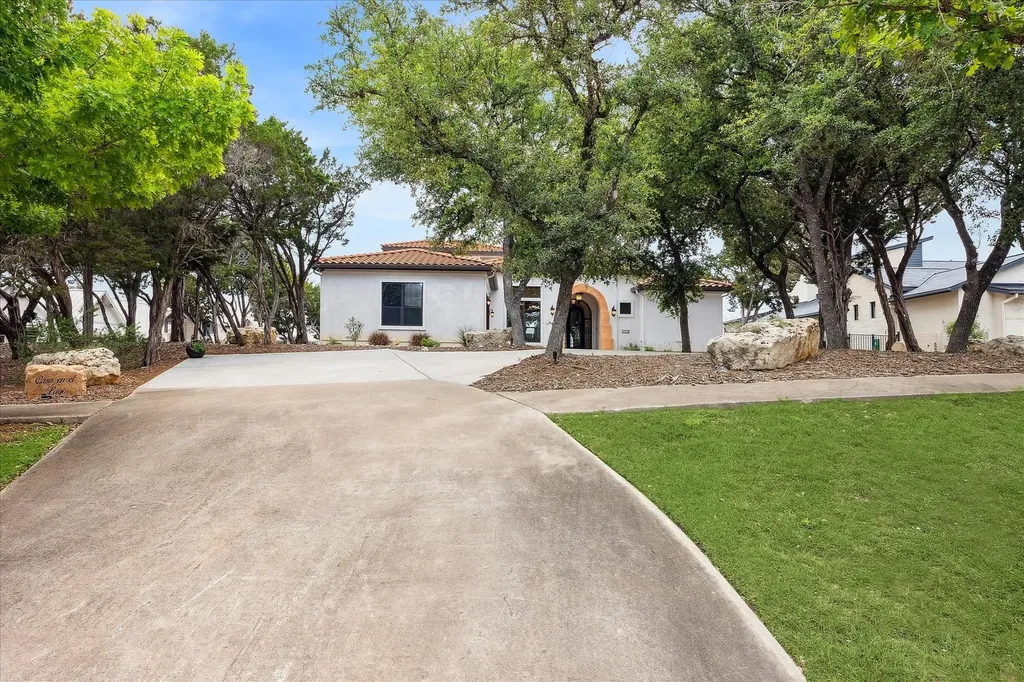5400 Canyon Oaks Drive Lago Vista TX 78645