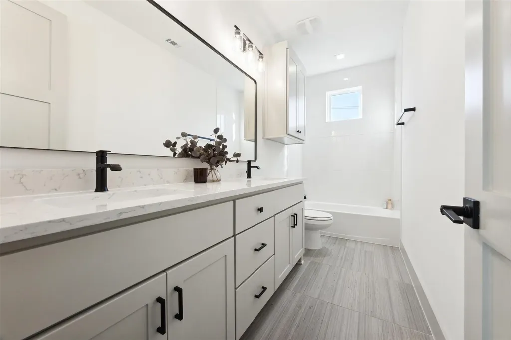 3001 Funston Street Austin TX 78703