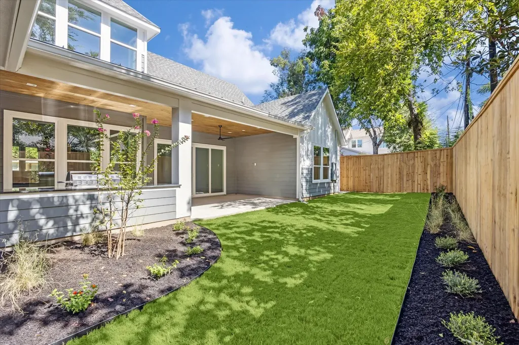 3001 Funston Street Austin TX 78703