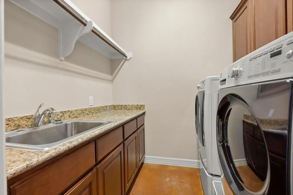 28701 Valley Road Marble Falls TX 78654