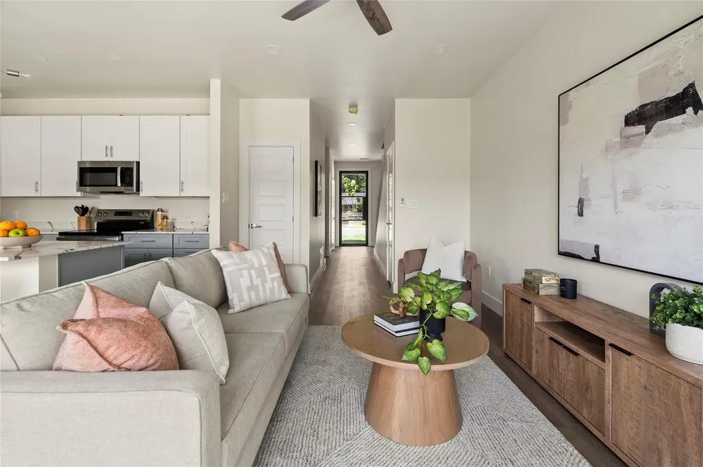 303 Hackberry Lane Austin TX 78753