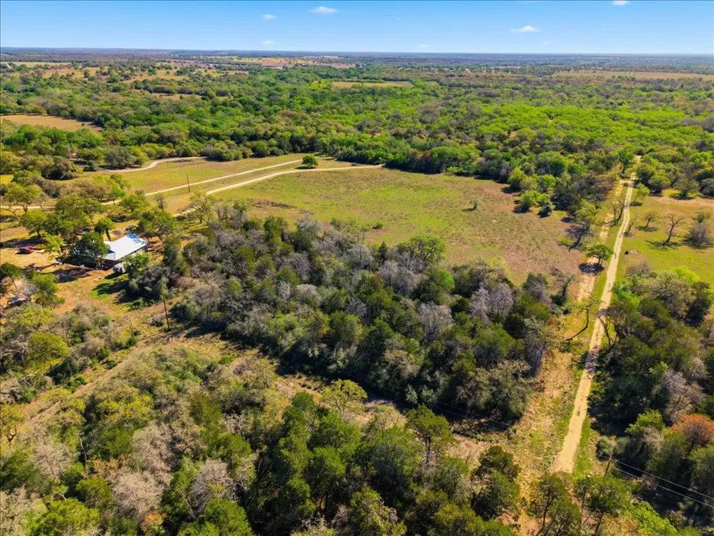 0 Cr 437 Harwood TX 78629