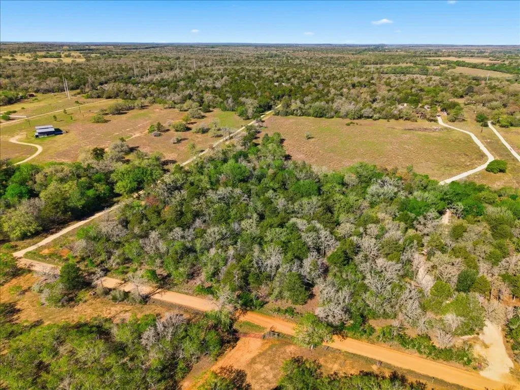 0 Cr 437 Harwood TX 78629