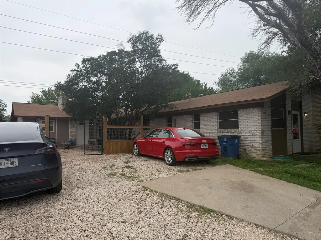5600 Ponciana Drive Austin TX 78744