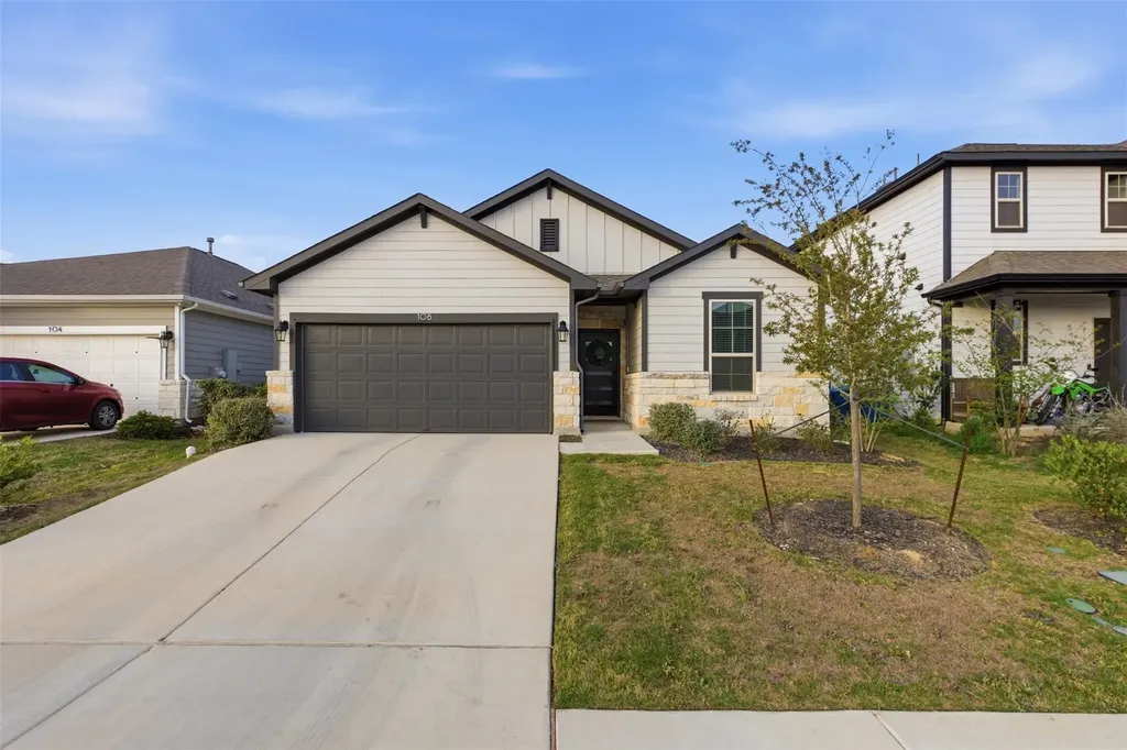 108 Gullivers Drive Elgin TX 78621