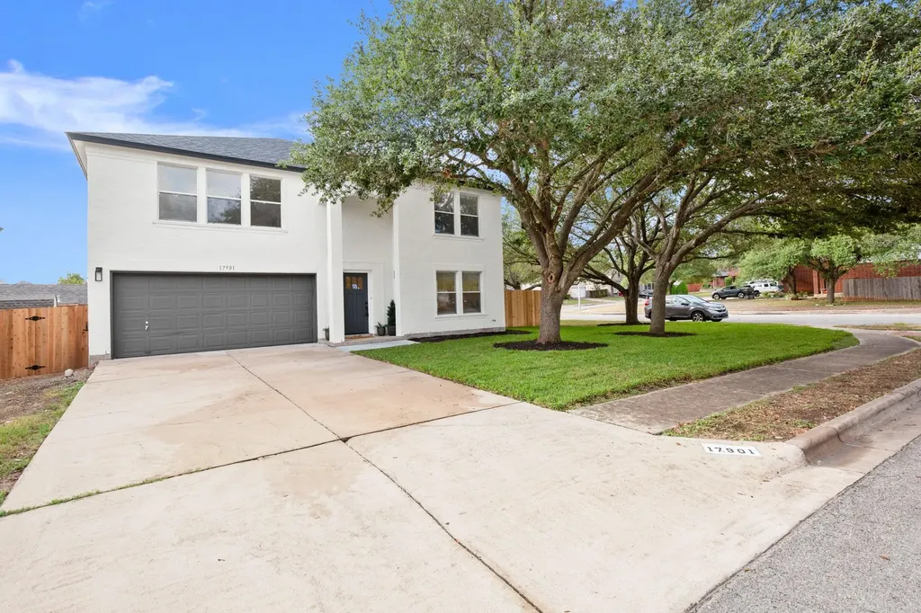 17901 Narsitin Lane Pflugerville TX 78660