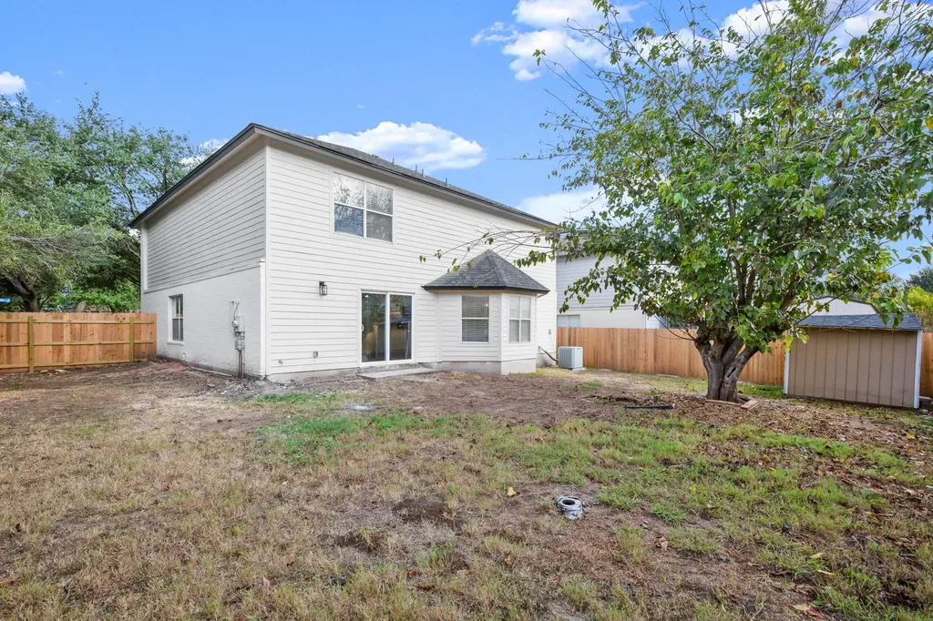 17901 Narsitin Lane Pflugerville TX 78660