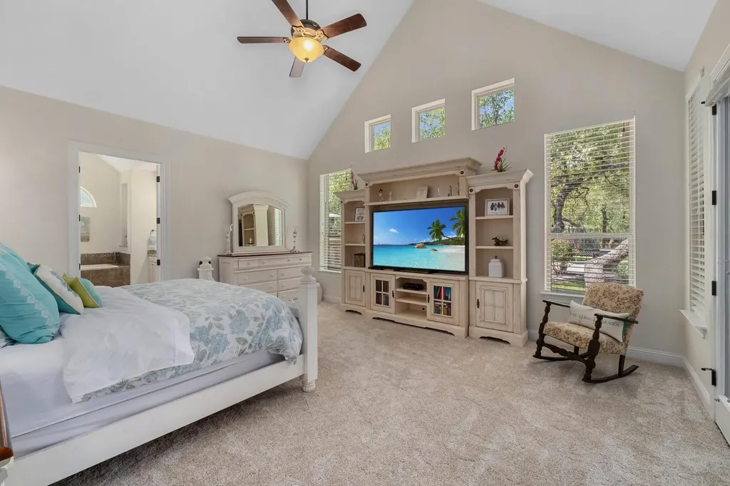 9400 Stratus Drive Dripping Springs TX 78620