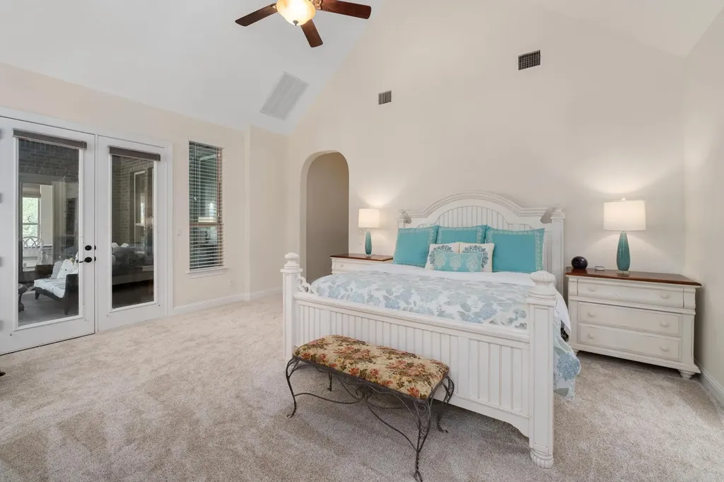 9400 Stratus Drive Dripping Springs TX 78620