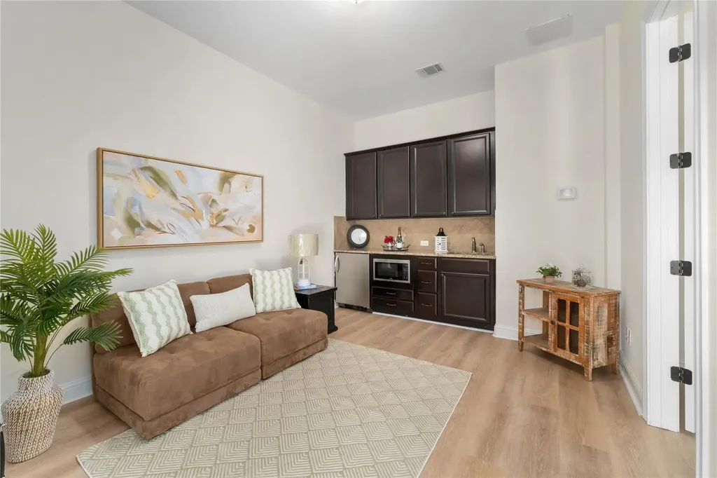 9400 Stratus Drive Dripping Springs TX 78620