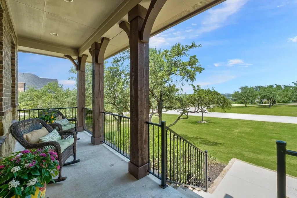 9400 Stratus Drive Dripping Springs TX 78620