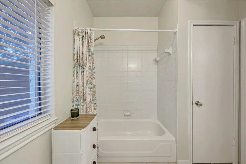 2209 Hancock Drive Austin TX 78756
