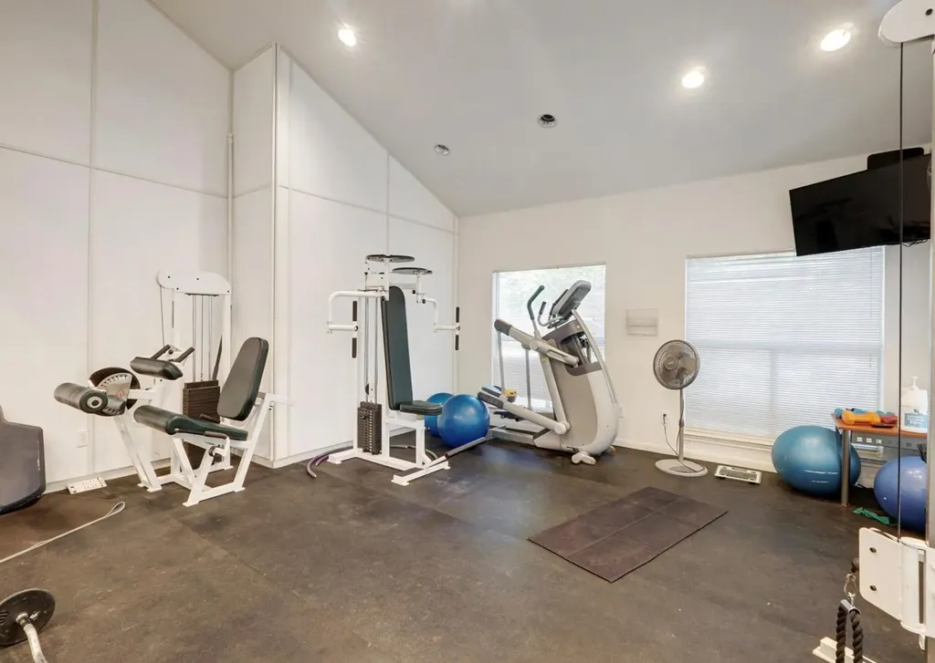 2209 Hancock Drive Austin TX 78756