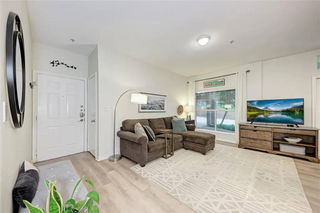 2209 Hancock Drive Austin TX 78756