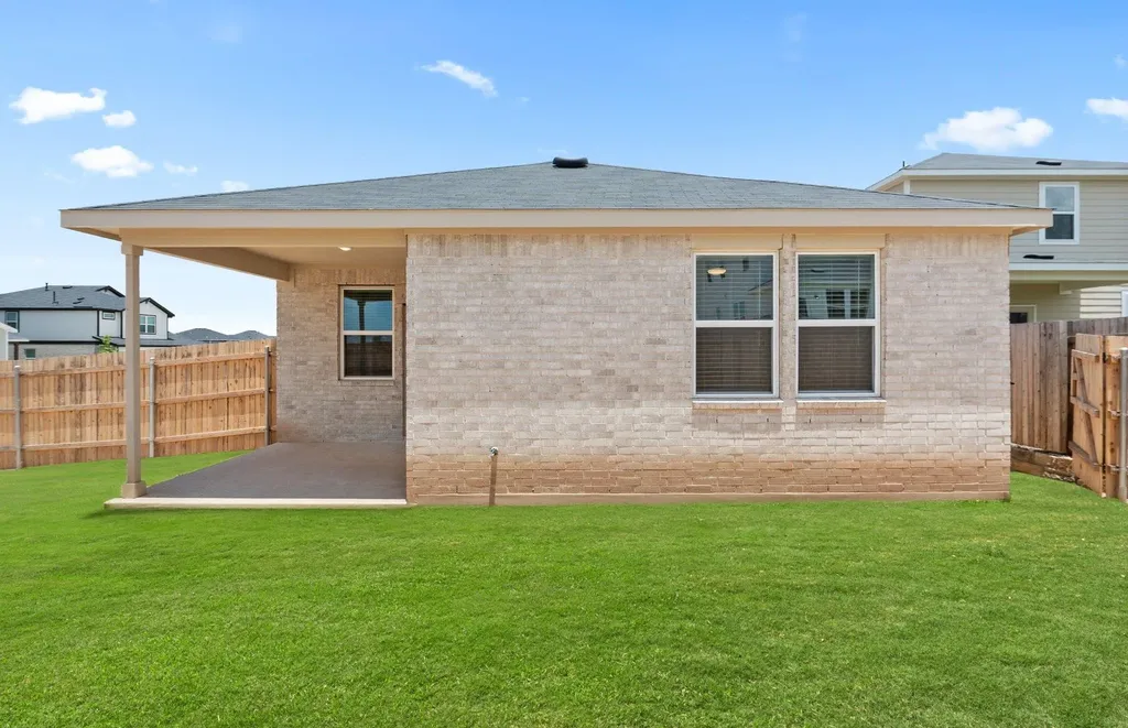 110 Golden Bell Way Buda TX 78610