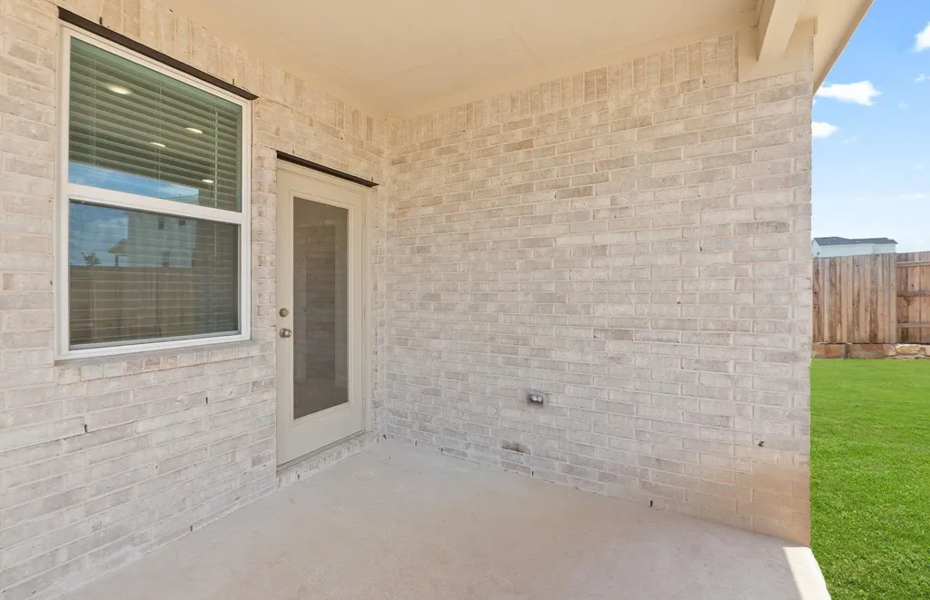 110 Golden Bell Way Buda TX 78610