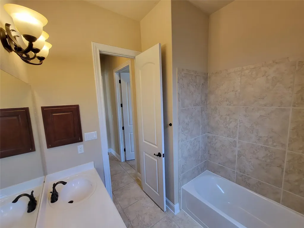 16213 Maritime Alps Way Austin TX 78738