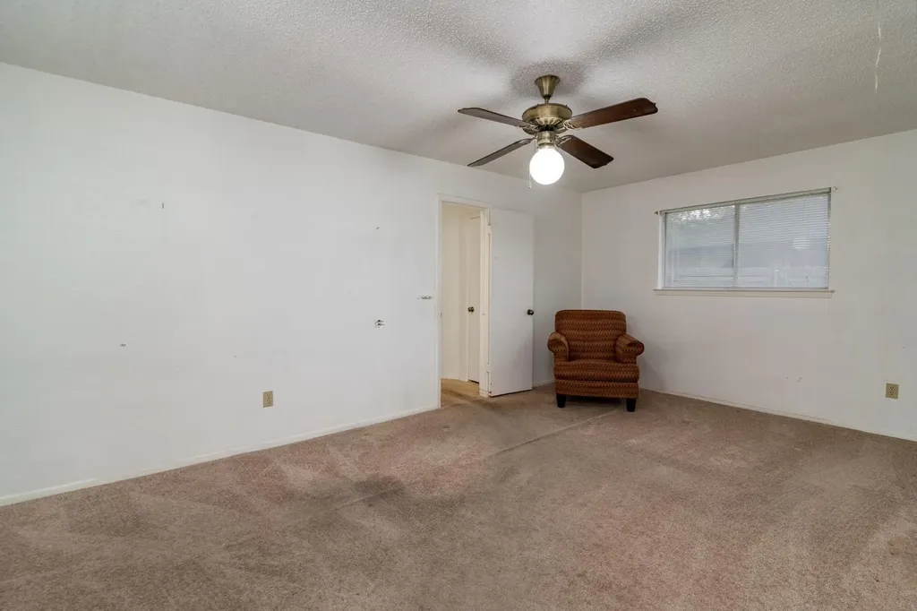 6106 Yellow Rose Cove Austin TX 78749