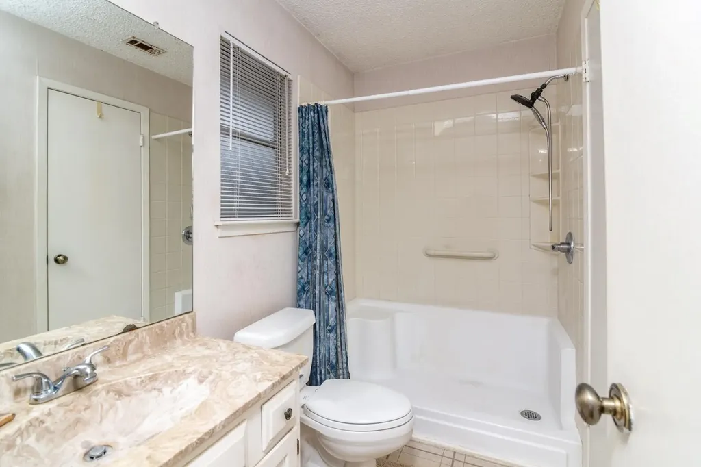 6106 Yellow Rose Cove Austin TX 78749