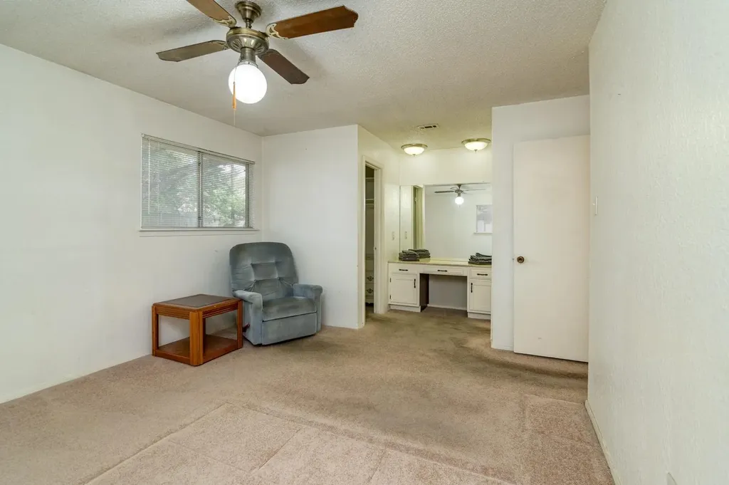6106 Yellow Rose Cove Austin TX 78749