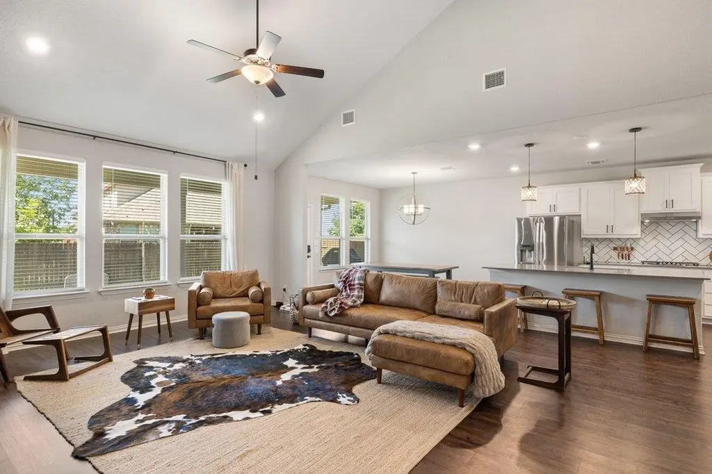 3307 Columbus Way Round Rock TX 78665