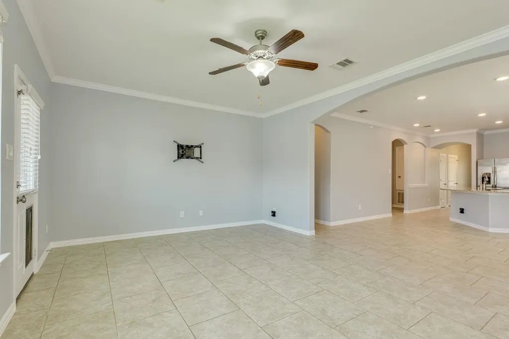 2701 Auburn Chestnut Lane Pflugerville TX 78660