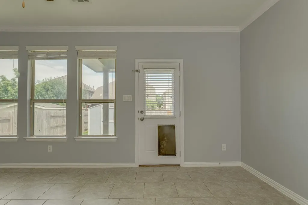2701 Auburn Chestnut Lane Pflugerville TX 78660