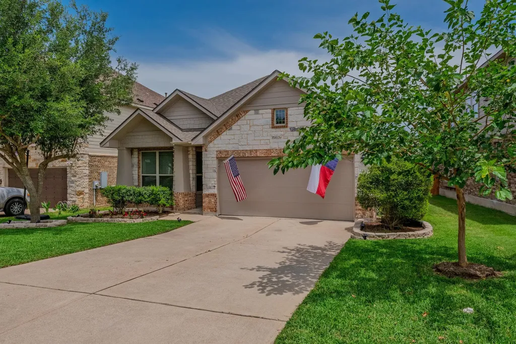 2701 Auburn Chestnut Lane Pflugerville TX 78660