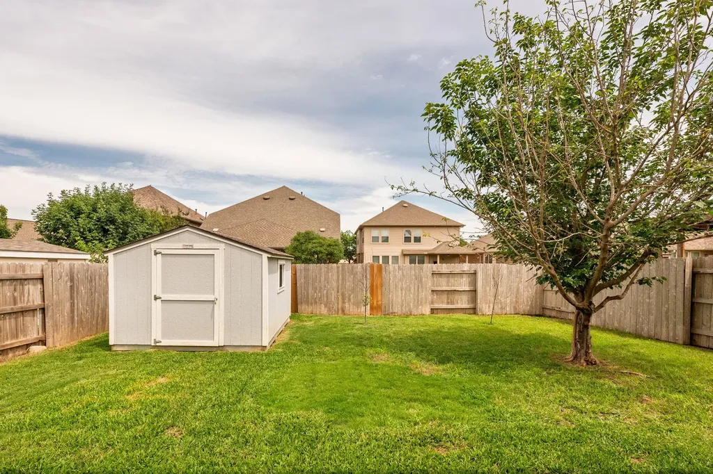 2701 Auburn Chestnut Lane Pflugerville TX 78660