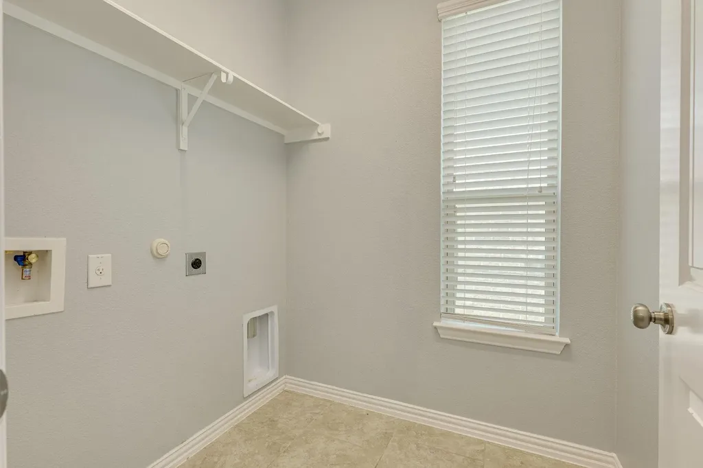 2701 Auburn Chestnut Lane Pflugerville TX 78660